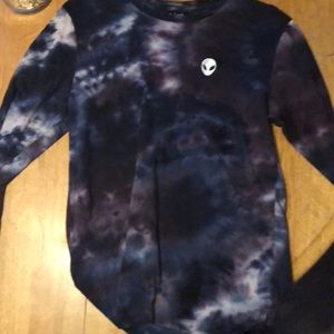 tie dye alien shirt